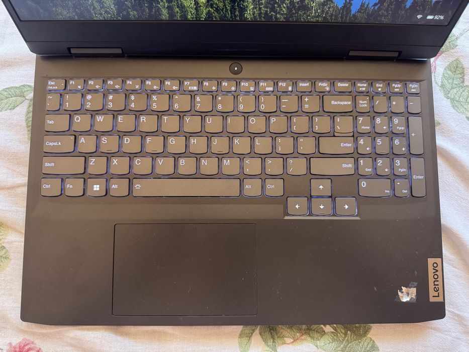 Laptop Lenovo Gaming – Ryzen 5 6600H / RTX 3050 / 16GB RAM / 1TB SSD