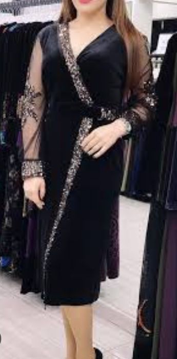 Платье велюр с пайетками