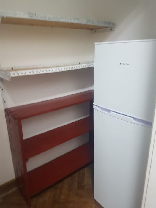 Dau în chirie apartament cu o cameră!