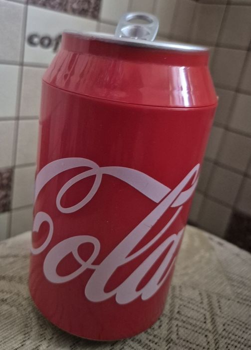 Labubu Coca Cola плюшена
