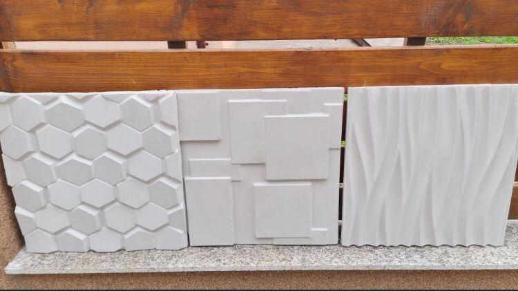 Panouri 3D și piatră decorativă