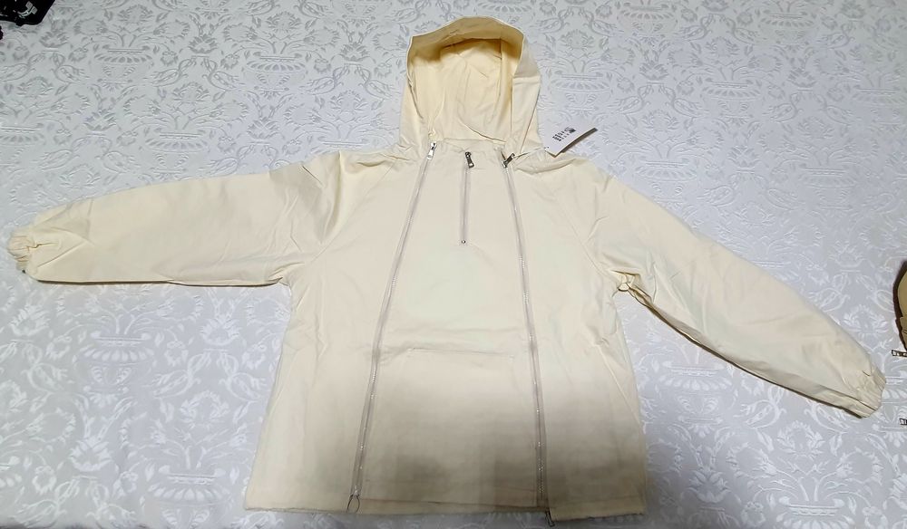 Куртка джинсовая