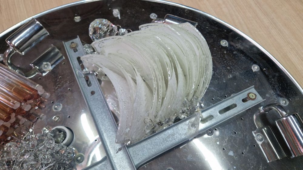 Люстра не собраная