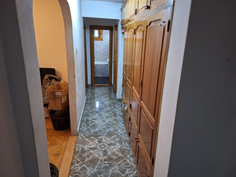 Focsani - Apartament 3 camere, 65 mp, zona centrala