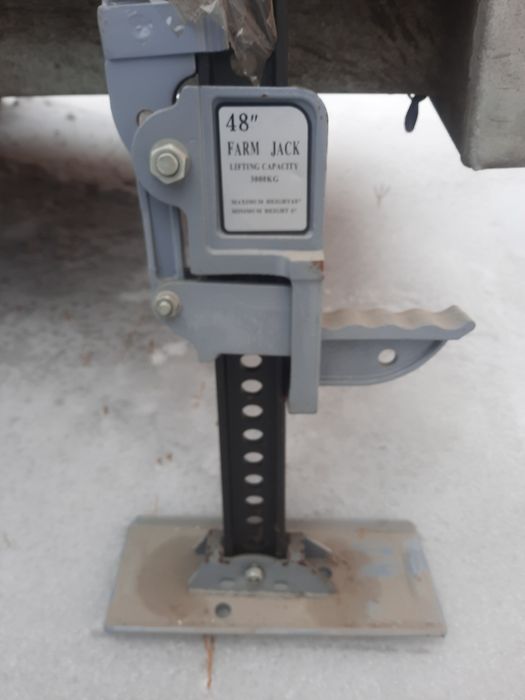 Домкрат реечный Hi Jack