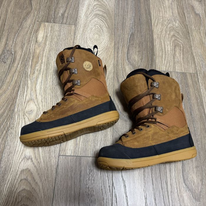 Нови сноуборд обувки Deeluxe Footloose