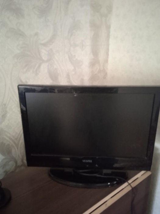 Отдам даром телевизор