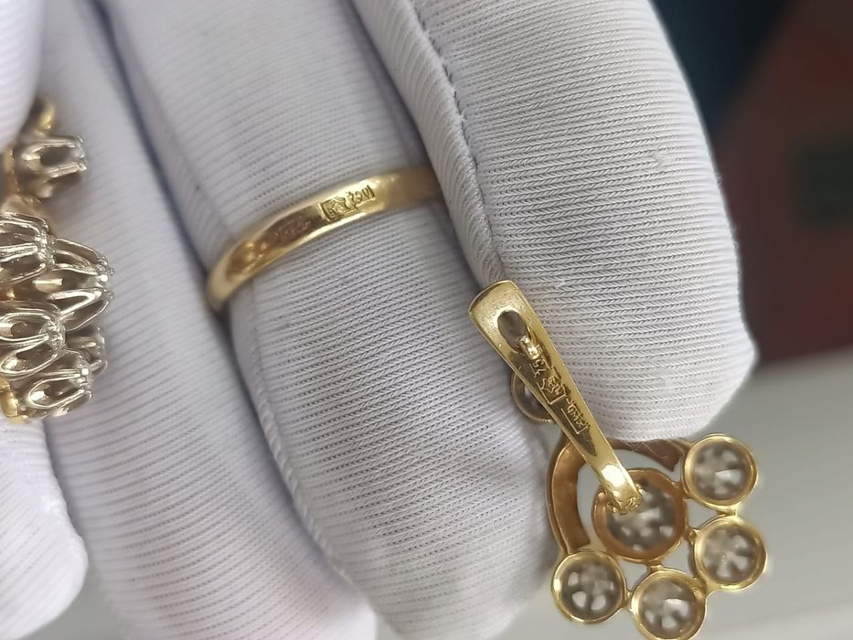 750 проба СССР, Бриллианты