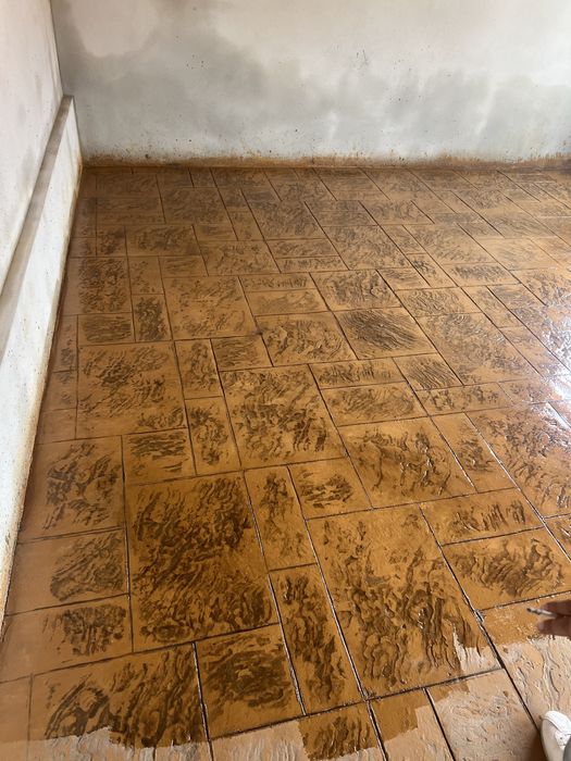 Beton amprentat și maturat premium