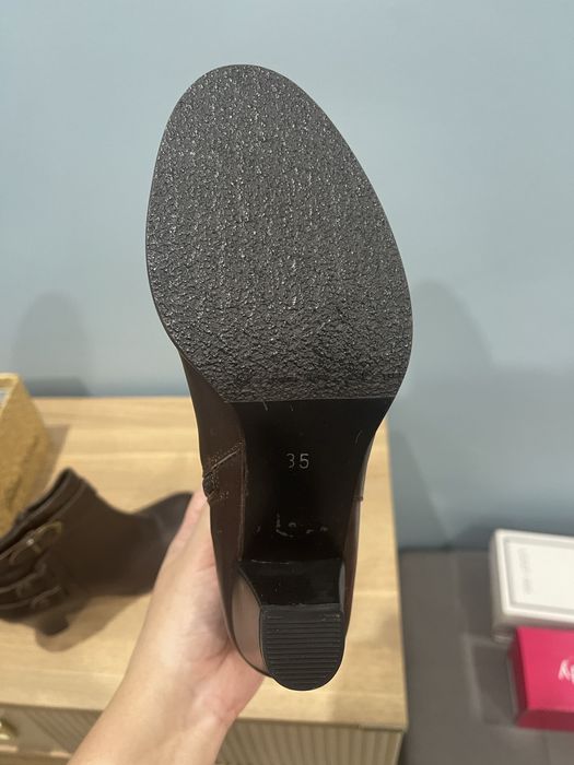 Сапоги осенние женские