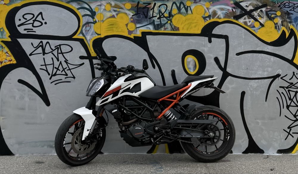 Ktm duke 125 A1