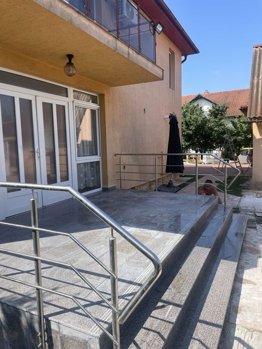 Amenajări interioare-exterioare