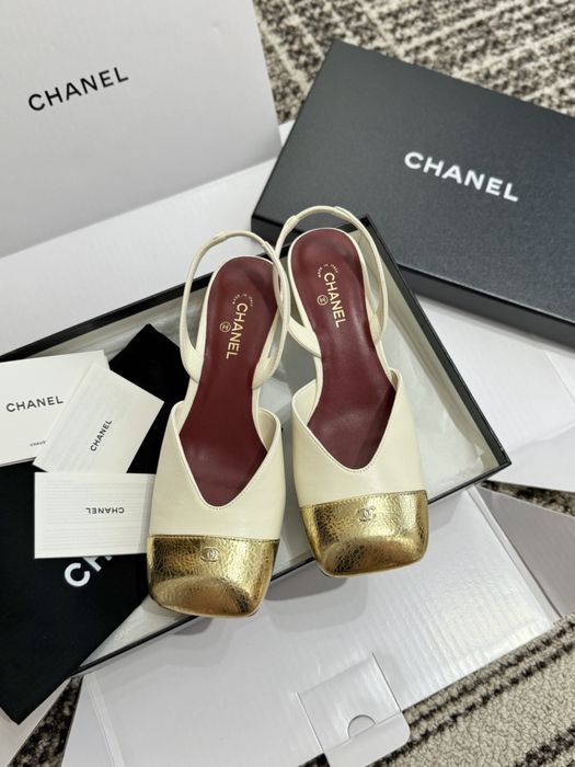 Pantofi Chanel