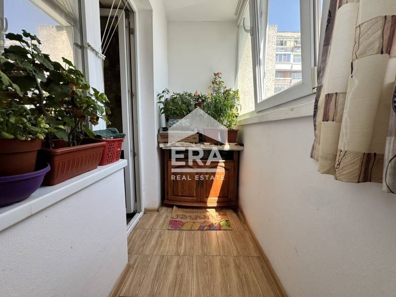 Продава се Двустаен апартамент в Варна, Възраждане 3 - 43 кв.м за 2326 €/кв.м - Снимка #6