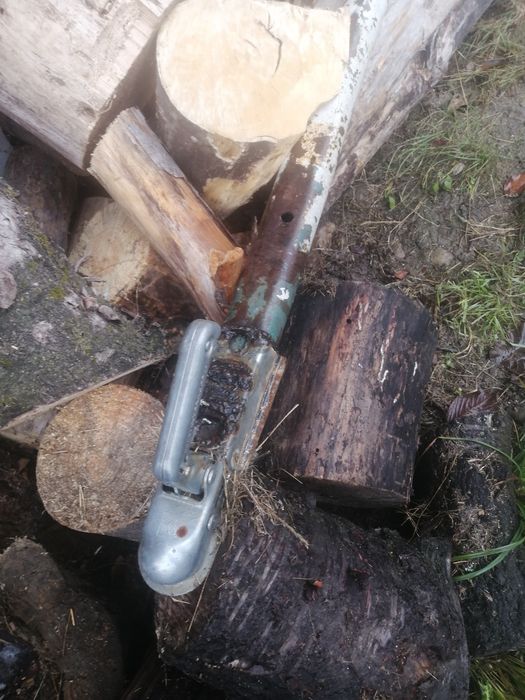 Remorcă, 2 roți de ARO Cuplă pt cârlig auto