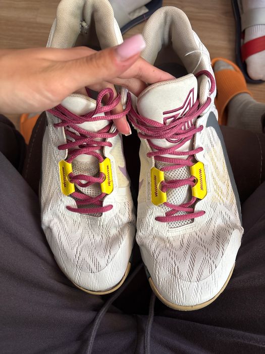 Мъжки баскетболни маратонки