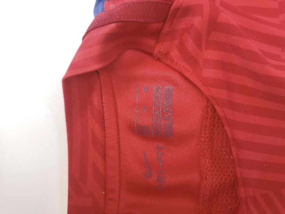 Футболна тениска Nike Barcelona 16/17 Training Kit – размер 13–15 г.