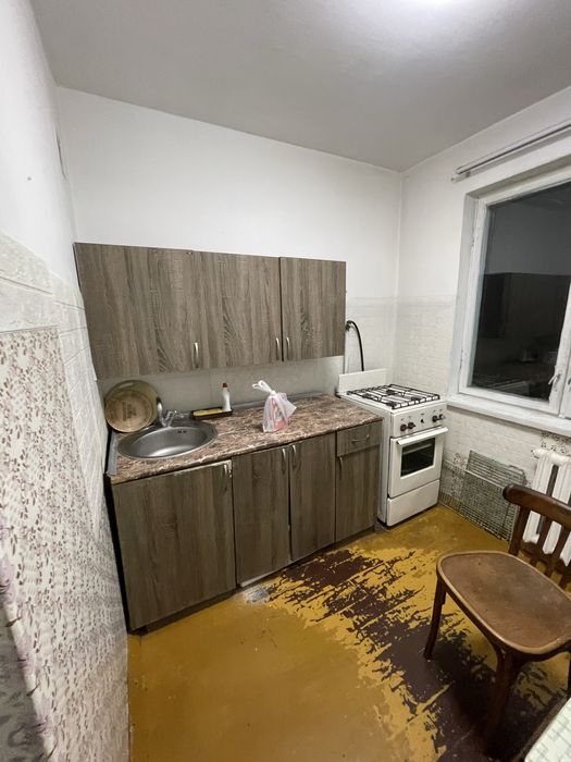 Отдам даром кухонный гарнитур