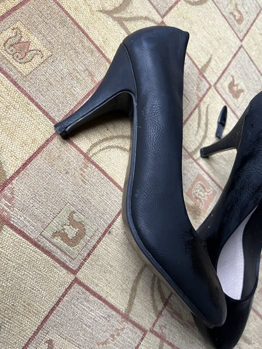 Дамски Обувки има нови и използвани