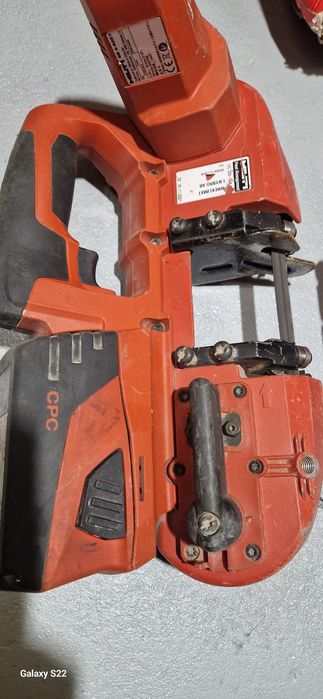 Hilti, Milwaukee ferestrau panglica pe acumulator