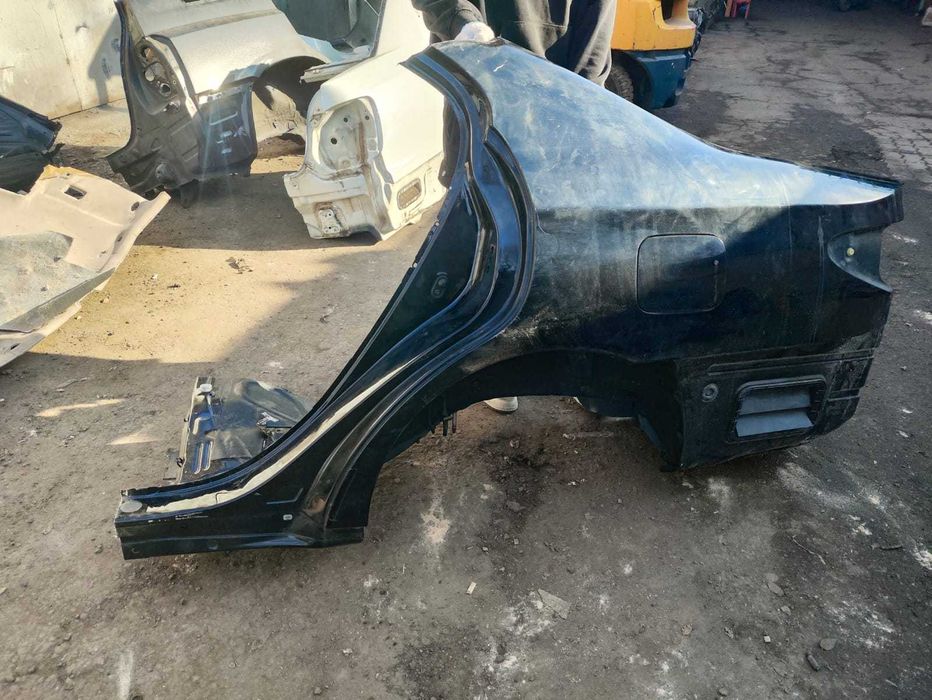 Lexus es 300 Крылья задние