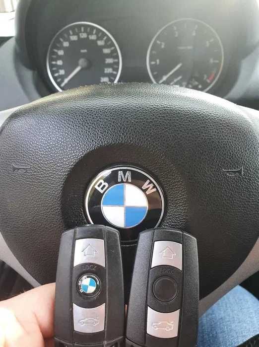 Copiere chei auto Deblocare auto Chei Auto Pierdute