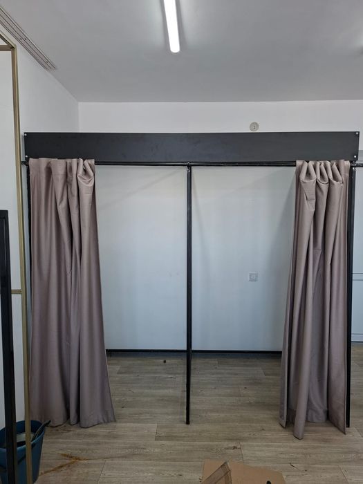 Кабинка для примерки одежды