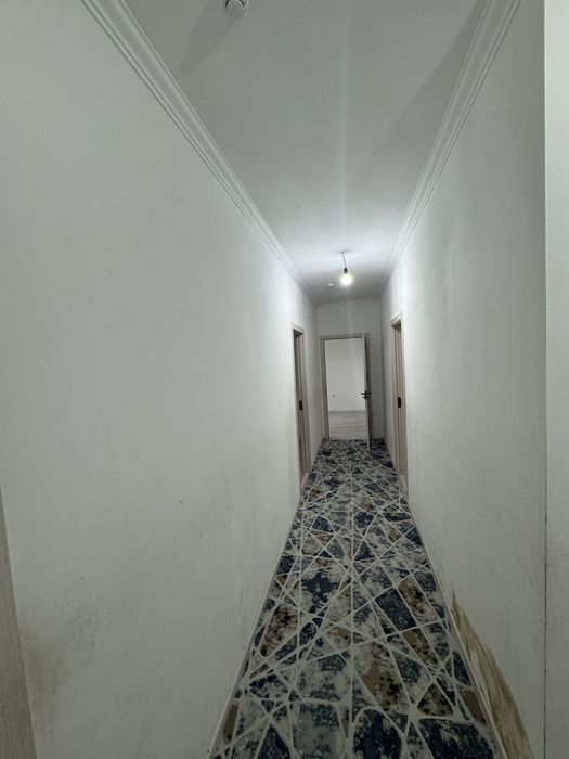 Olmos maxallasi 3/1/16 73 kvadrat kvartira sotiladi