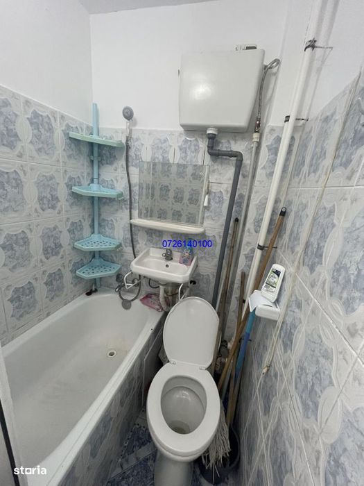 Garsoniera de inchiriat Far etaj 2