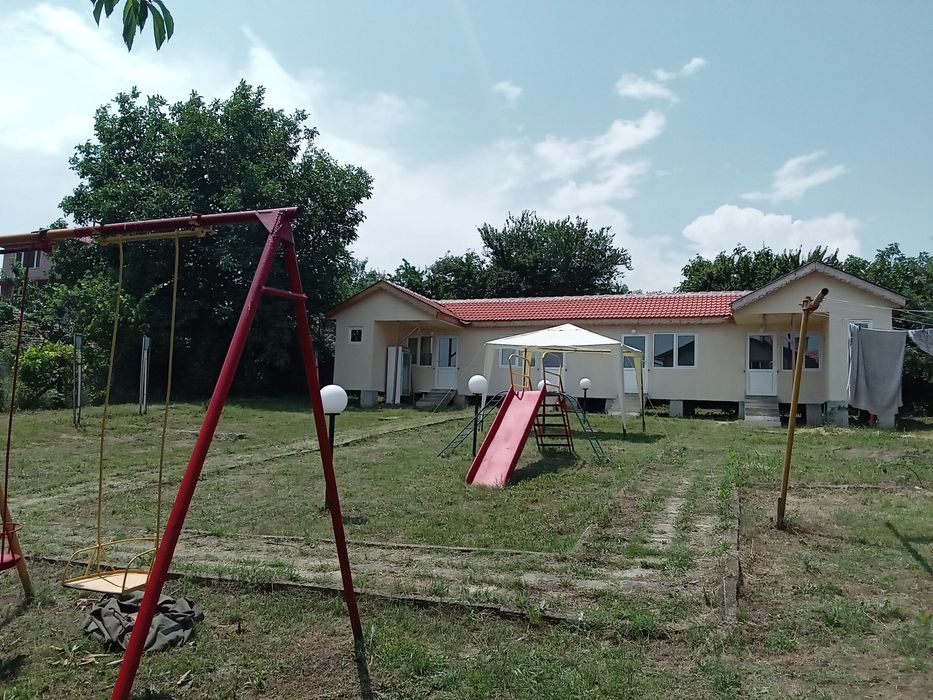 Продава се Хотел в Бяла - 801 кв.м за 425 €/кв.м - Снимка #4