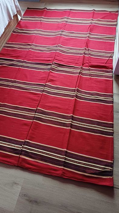 Ръчно тъкан вълнен дюшеклък