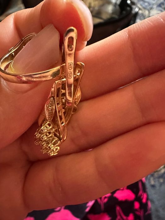 Комплект бриллиант 7млн 500 келисимли