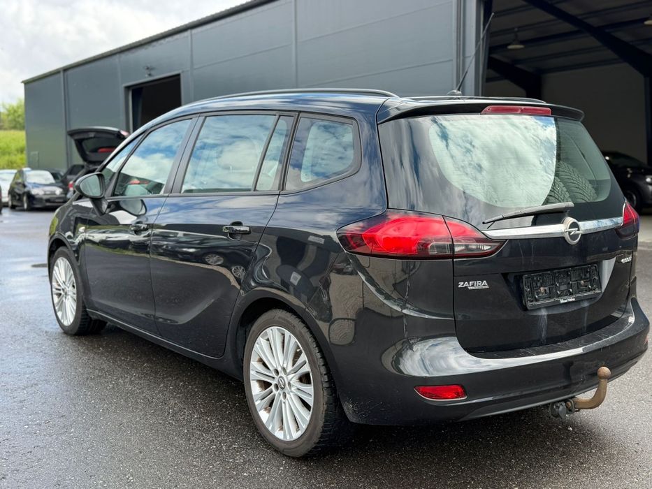 Opel Zafira 1.4 benzina