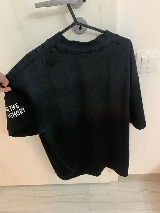 tricou custom distressed