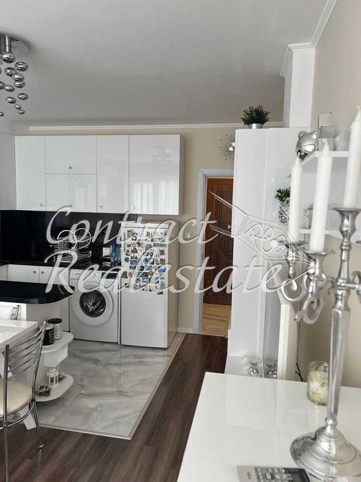 Дава се под наем Двустаен апартамент в Варна, Кайсиева градина - 60 кв.м за 484.5 € - Снимка #3