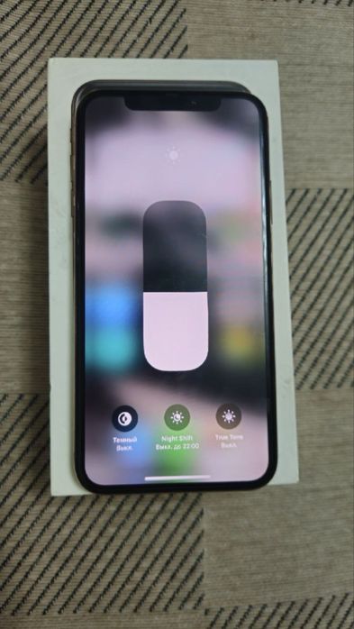 iphone Xs обменяю