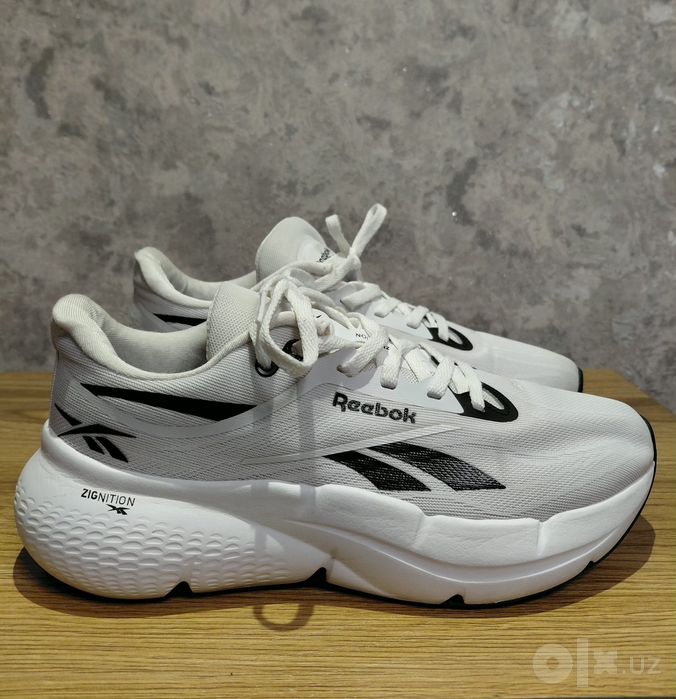 Oригинальные кроссовки Reebok