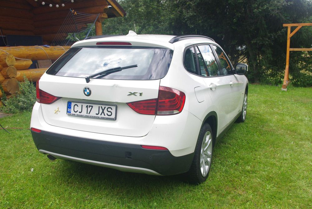 BMW X1 2011 — imagine 4