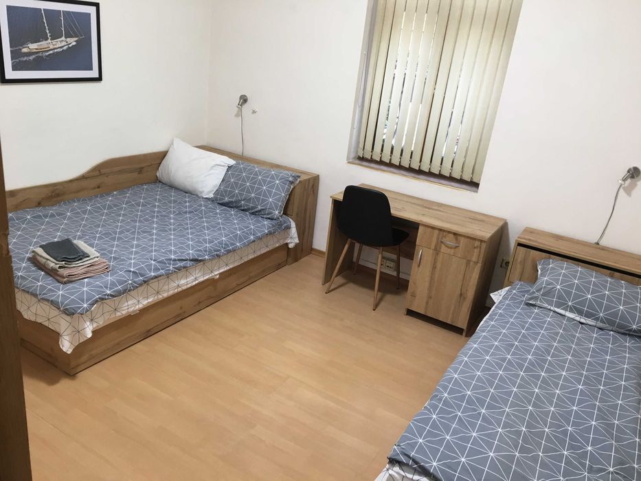 Дава се под наем Многостаен апартамент в Бургас, Център - 120 кв.м за 550 € - Снимка #6