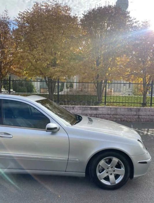 Продам Мерседес  - 211, 2005 года