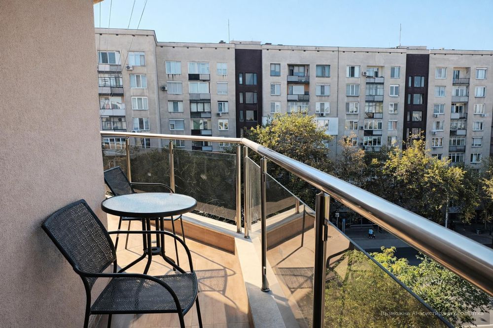 Двустаен апартамент под наем в кв. Кючук Париж