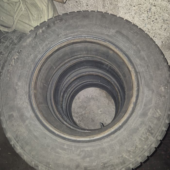 Продам резину!!!