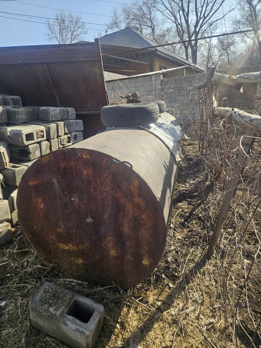 Продам емкость для воды железная ссср