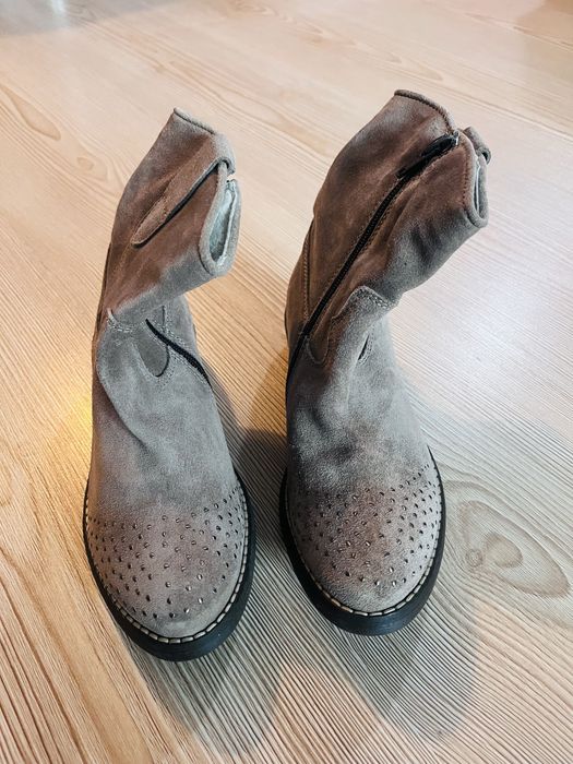 Боти за момичета, страхотна кожа (велур) номера 31 и 33