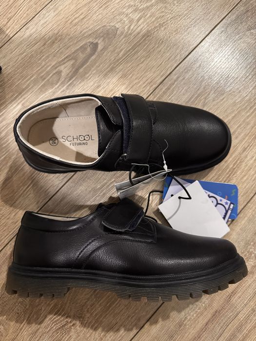 Туфли школные новые 36 размер!