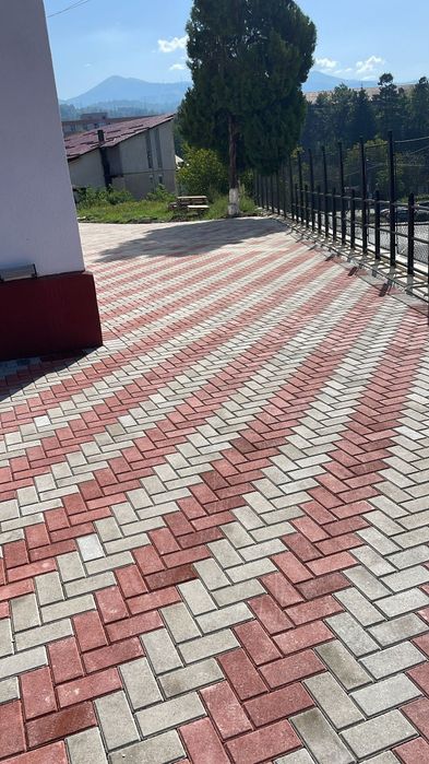 Pavaje borduri rigole vând/montaj