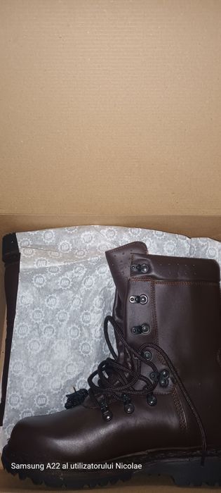 Bocanci piele mărimea 41
