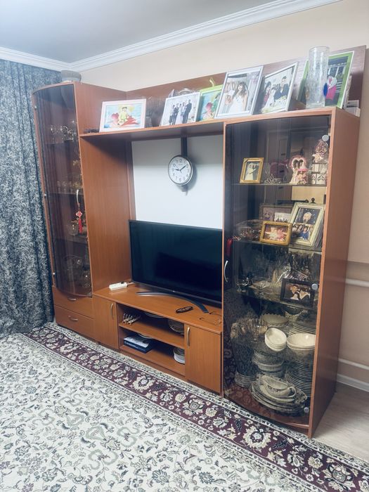 Продается стенка для гостинной