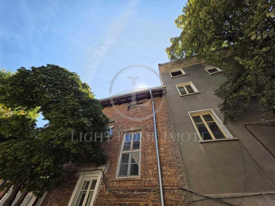 Продава се Етаж от къща в Пловдив, Гагарин - 81 кв.м за 2161 €/кв.м - Снимка #19