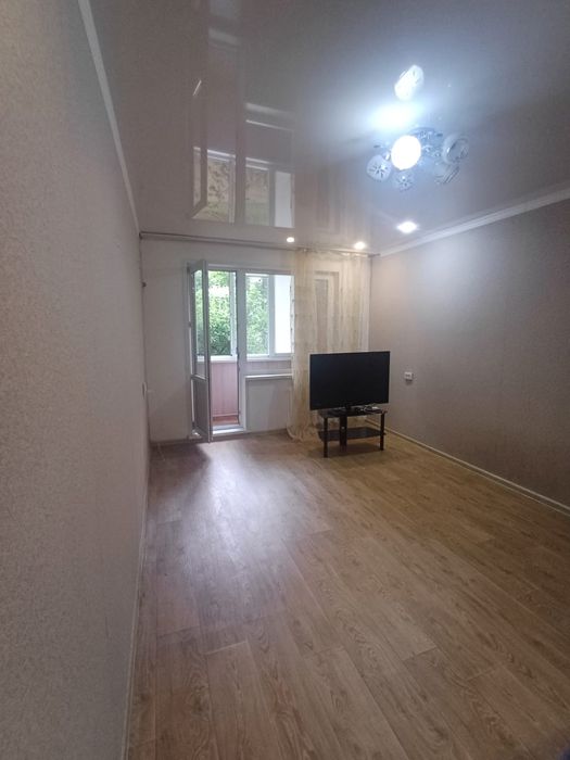 Сдам 2х комн квартиру